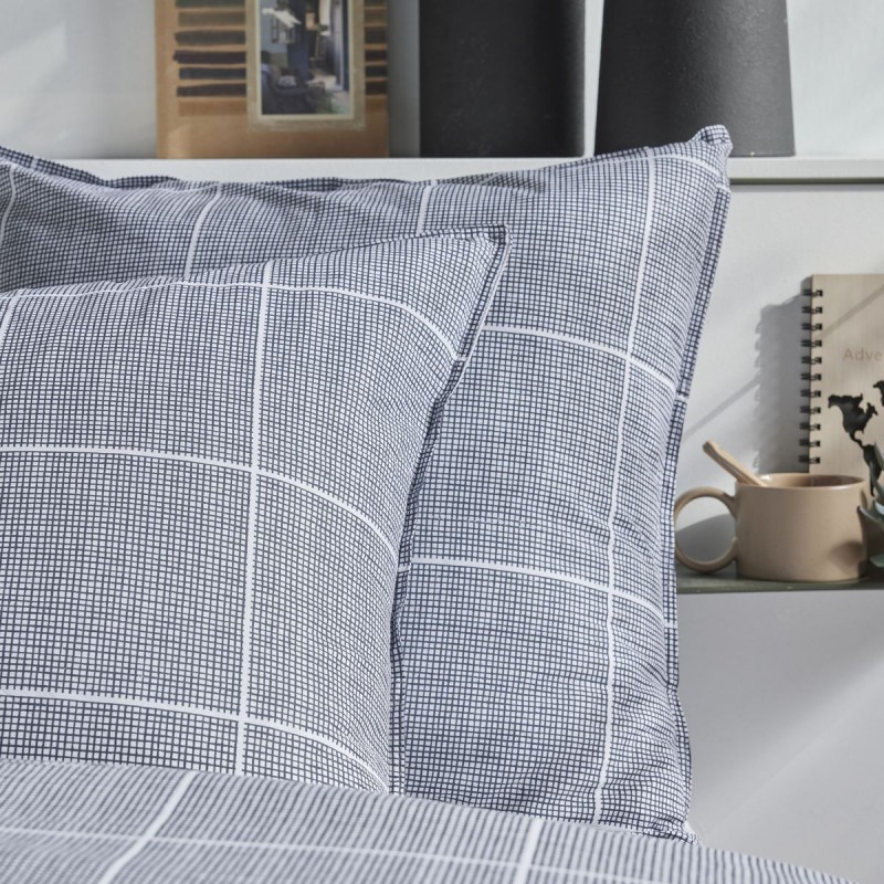 Parure Housse de Couette 240x220 cm Mawira Zippée 3.3 gris clair quadrillages Parure Housse de Couette 240x220 cm Mawira Zippée 3.3 gris clair quadrillages