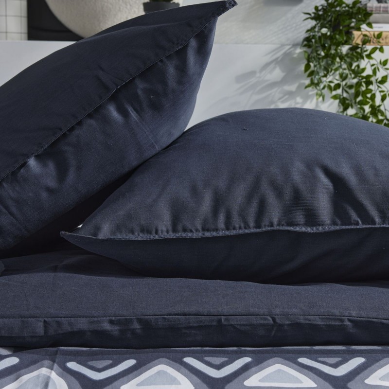 Parure Housse de Couette 260x240 cm Mawira Zippée 3.6 bleu marine foncé Parure Housse de Couette 260x240 cm Mawira Zippée 3.6 bleu marine foncé