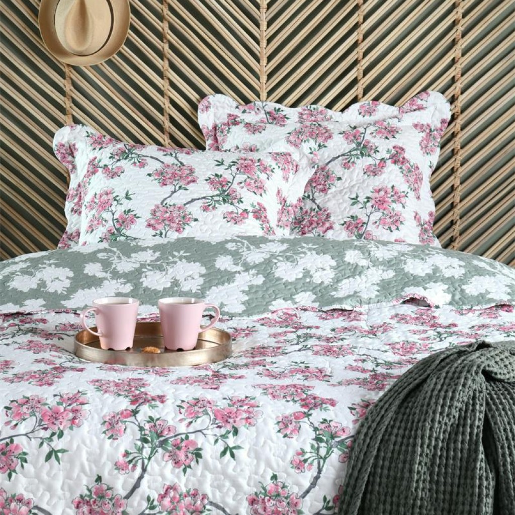 Lovely Casa Stof Couvre lit Boutis avec 2 Taies 260 x 240 cm Atami Fleurs de Cerisiers