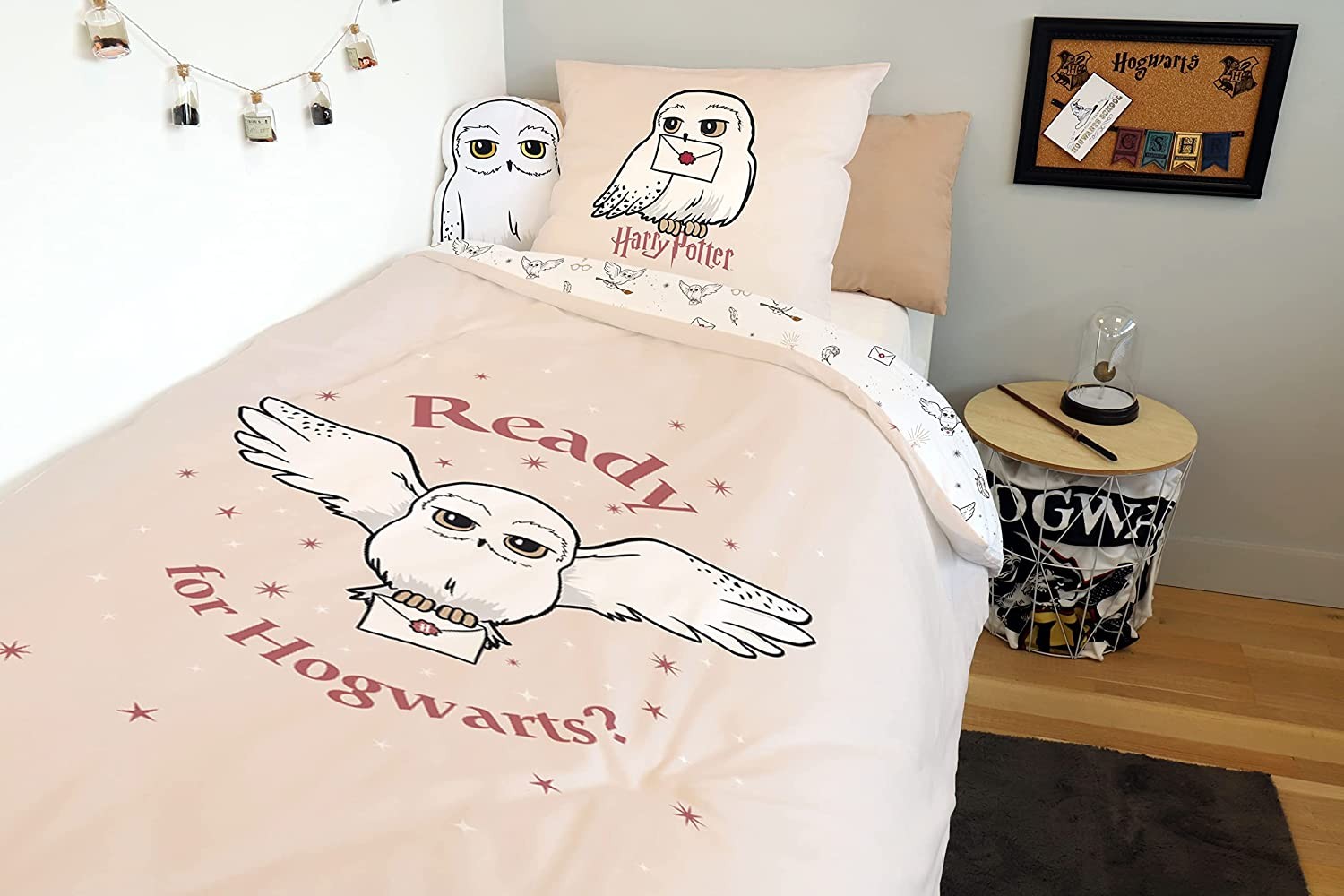 Warner - Housse De Couette Harry Potter Hedwige 140x200 cm + 1 taie d'oreiller 63x63 cm - 100% Coton Warner - Housse De Couette Harry Potter Hedwige 140x200 cm + 1 taie d'oreiller 63x63 cm - 100% Coton